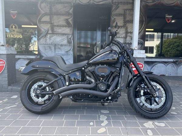 Build no.132 APE 128 Silverback CR540